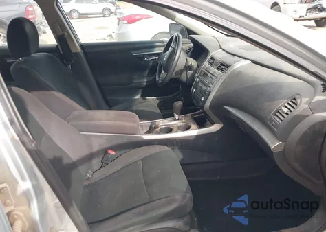 2014 Nissan Altima 2.5 S из США, поврежденный, VIN 1N4AL3AP1EN253594